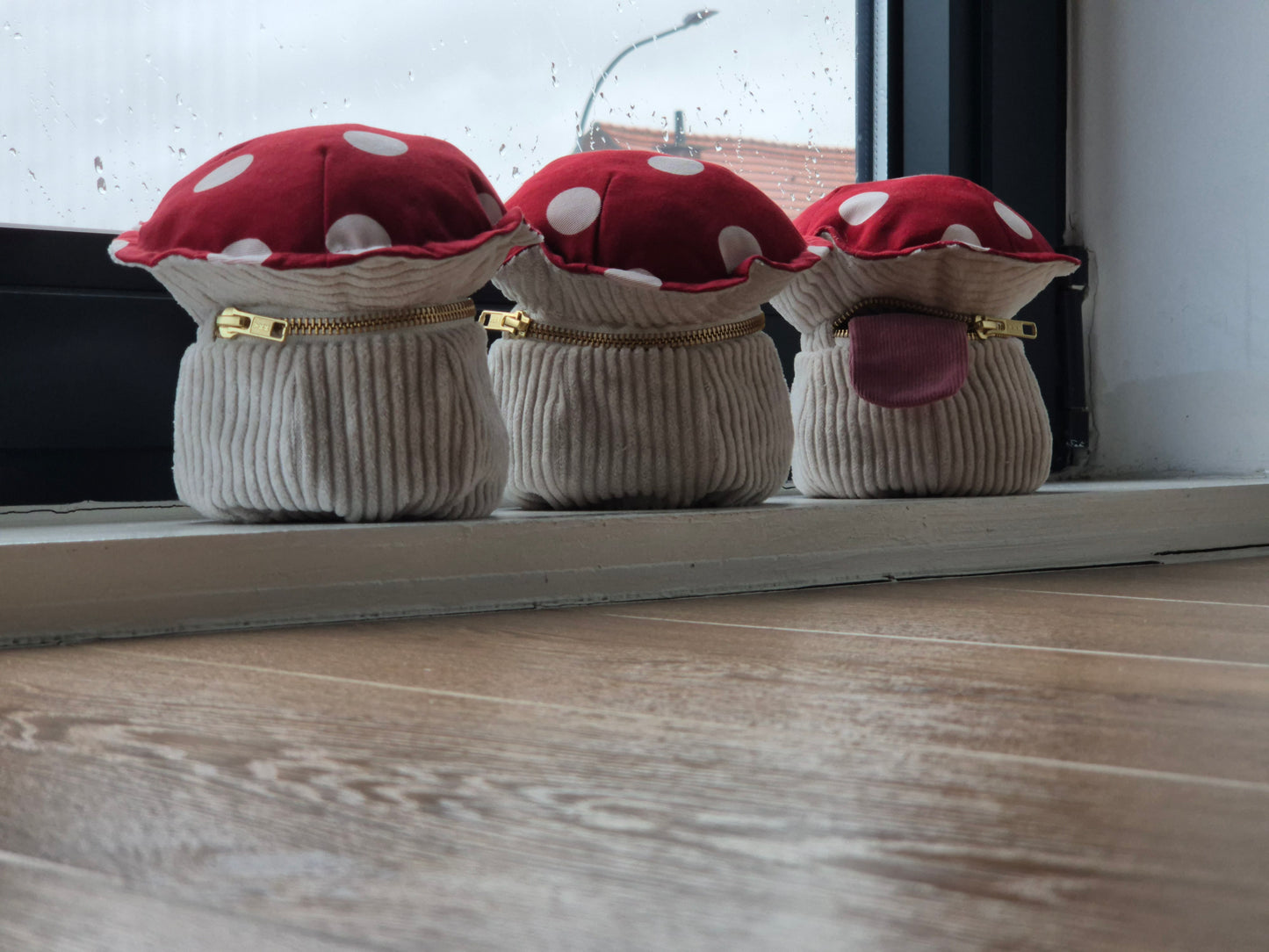 Handmade Mimic Mushroom Dice Bag