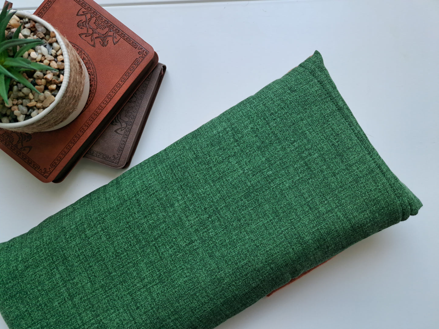 60-mechanical-keyboard-sleeve-case-bag-green-back-gummypinkgraphics