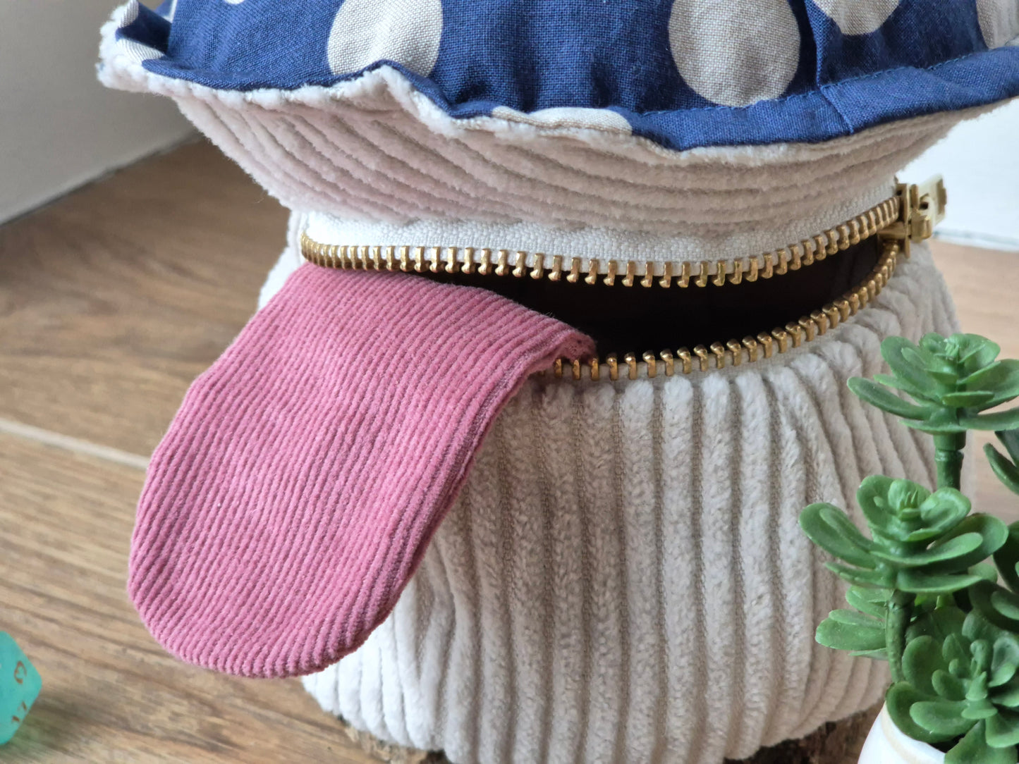 Handmade Mimic Mushroom Dice Bag - Blue With White Dots