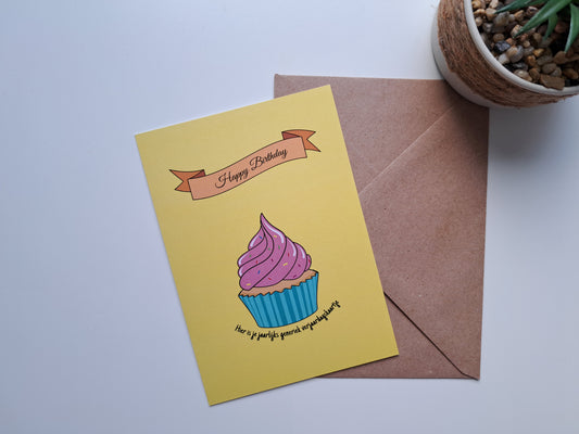 Birthday card with Cupcake with a saying in Dutch to celebrate someones birthday
