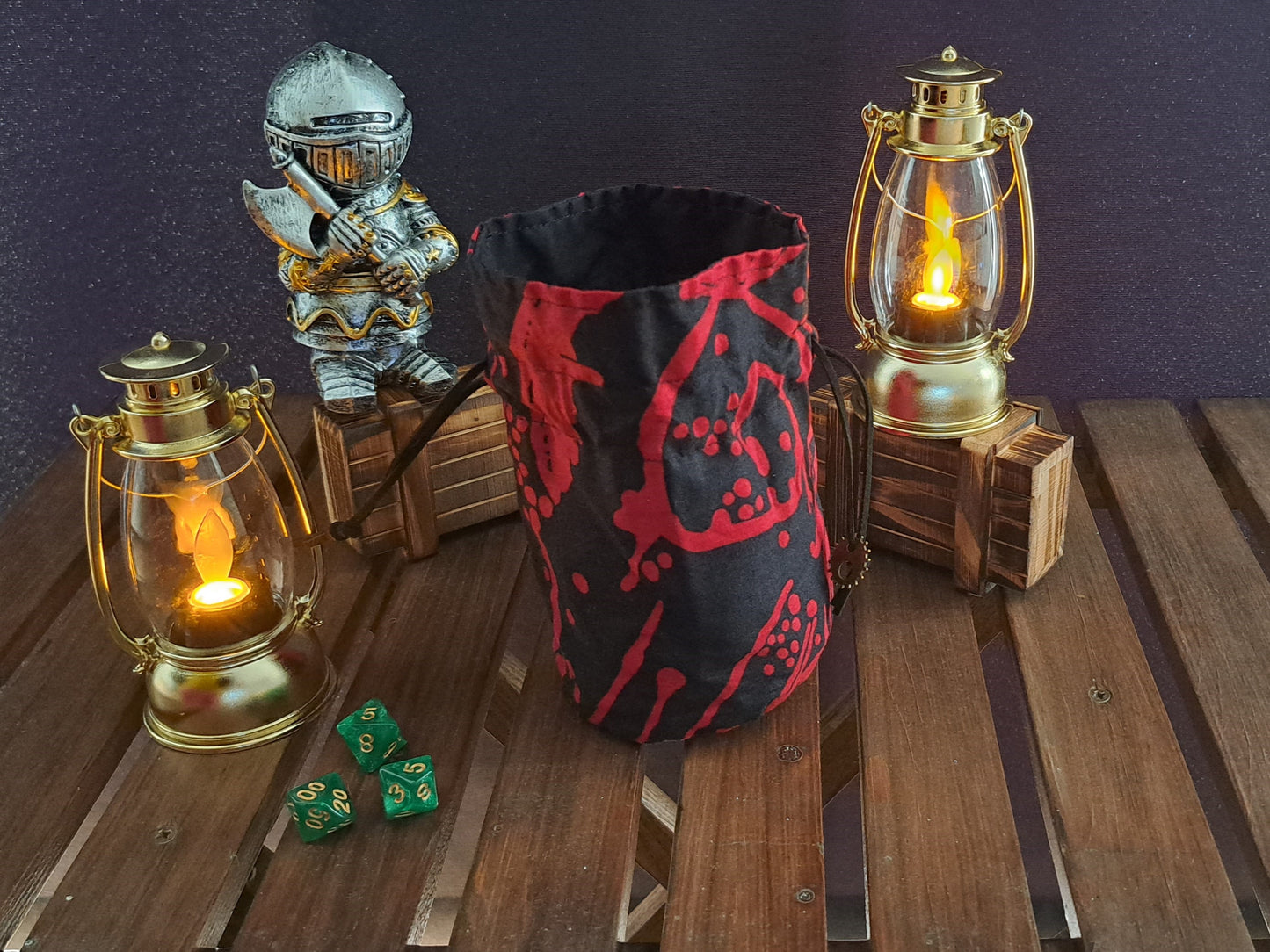Handmade dice bag out of batic black red pattern 
